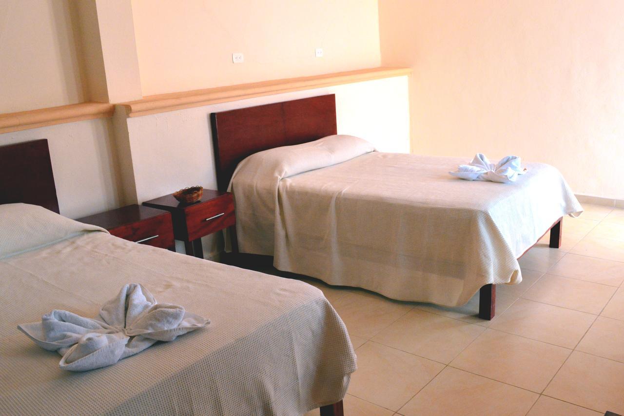 Hotel Las Mestizas Valladolid  Esterno foto