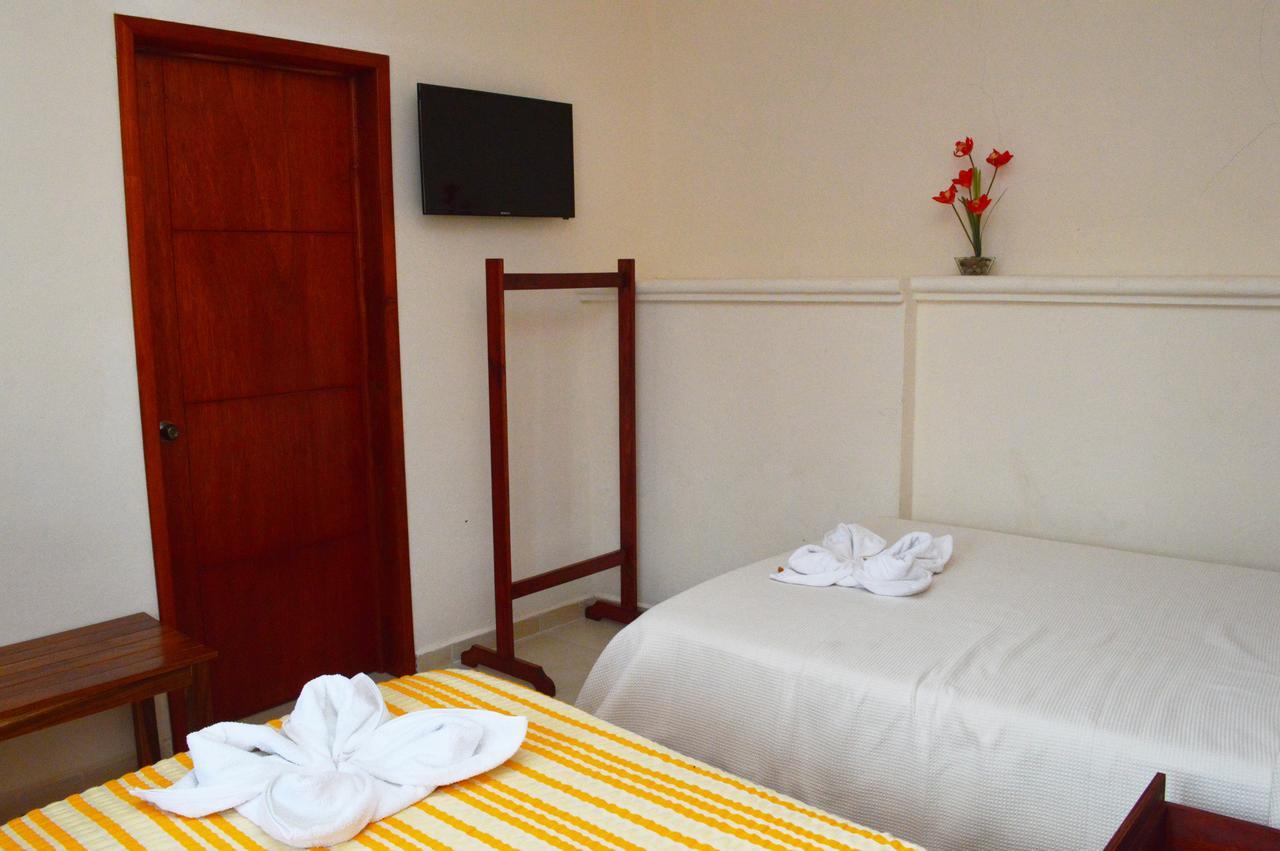 Hotel Las Mestizas Valladolid  Esterno foto